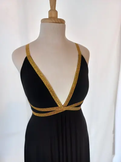 Vestido lycra lazos dorados - imagen 3